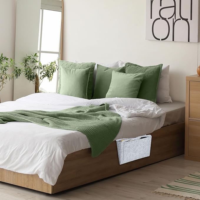 PATIKIL 13in Bedside Caddy, Bed Caddy Bedside Organizer Hanging 5 Pocket Soft Felt Bed Pockets Bedside Storage Organizer Remote Control Holder for Bedroom Phones Glasses, Beige