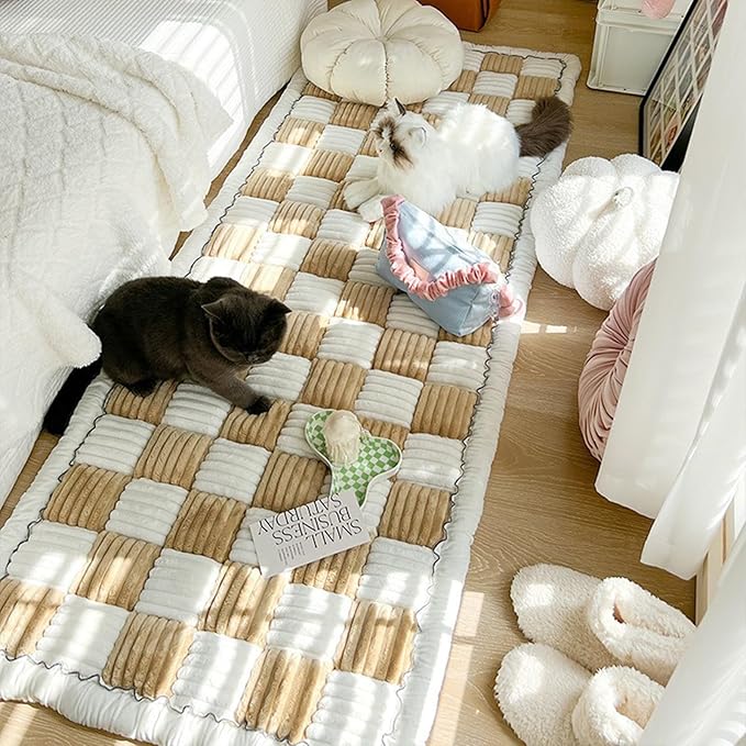 FunnyFuzzy Cream-Coloured Plaid Square Pet Mat Bed Couch Cover, Winter Thickened Dog Bed Cover Pet Blanket Sofa Couch Furniture Protector for Kids Dog Cat(Size:27.6 * 82.7 in,Color:Brown)