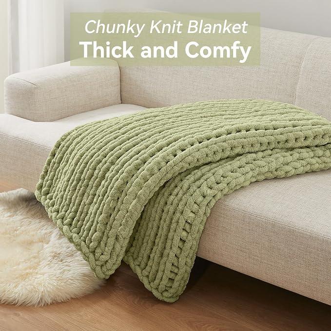 Negwoo Chunky Knit Throw Blanket, Knitted Throw Chenille Yarn, 30"*40" | Soft Thick Cable Knitted Blankets, Handmade Big Thick Blanket, Machine Washable Cute Comfy Blanket for Home Decor,Light green
