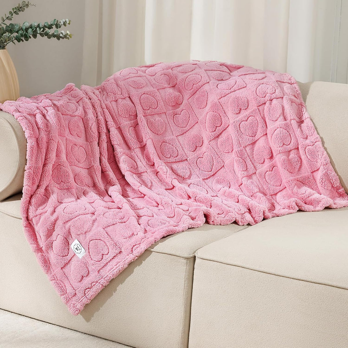 Small Dog Blanket Washable Pet Bed Cover Soft Fluffy Puppy Blanket with Premium Fleece 300GSM Cozy Calming Cat Blankets for Indoor Cats Pink 41x31 inch