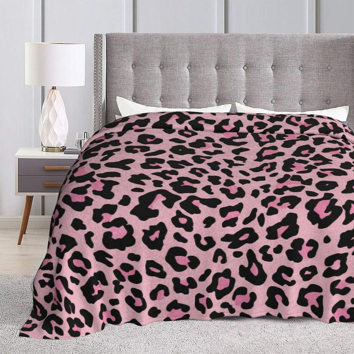 Black and Pink Leopard Throw Blankets All Season Ultra Soft Warm Fleece Blanket for Home Bed Sofa Couch Chair Outdoor Travel Camping 40x30 Inch