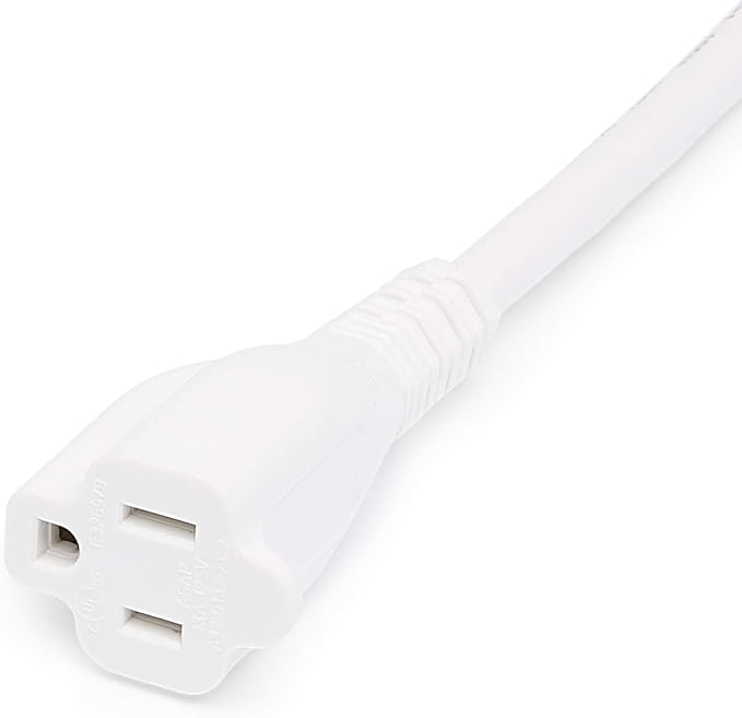 Amazon Basics Extension Cord, 10 Ft, 3-Prong Outlet Extender, Indoor Use, 13 Amps, 125V, White