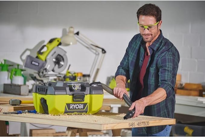 Ryobi R18PV-140 18V Wet Dry Vacuum Accessory Storage 1X4.0Ah Battery