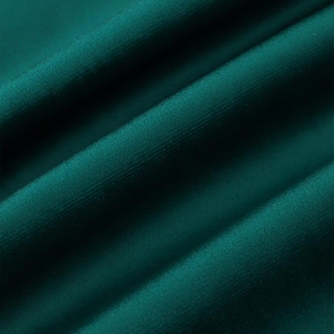 JIAHANNHA Velvet Green Throw Pillow Covers 16”x16”Pack of 2 Soft Decorative | Square Cushion Covers for Couch Sofa Bed Livingroom Car Home Decor,40x40Cm