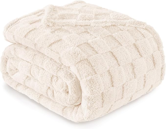 Exclusivo Mezcla 3D Checkered Fleece King Blanket for Bed, Ivory | Super Soft and Cozy Fluffy Blanket, Lightweigh and Breathable Blanket for Living Room, Bedroom, Decor, All Season, 104"x90"