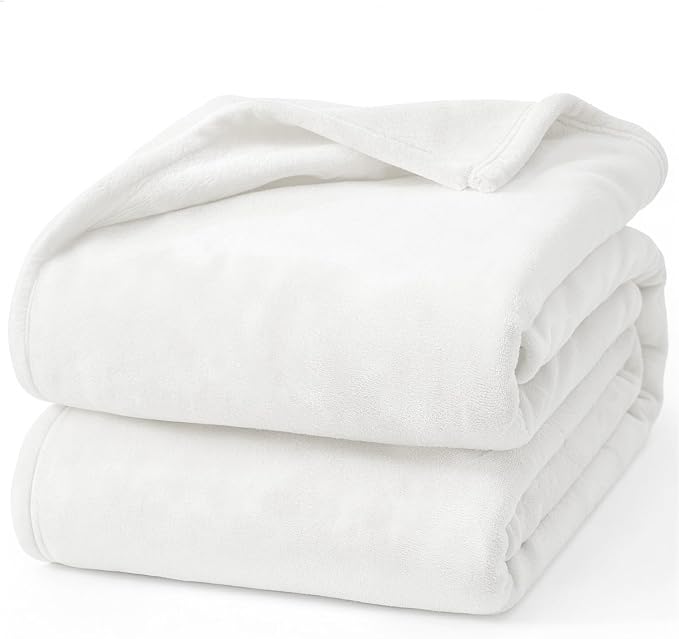 Hansleep Full White Fleece Blanket, Soft Flannel Bed Blanket | Fuzzy Cozy Blanket 84x90 Inches, Multi-use for Bed, Sofa, Couch, Travel, Camping, All Season Warm Lightweight Cover