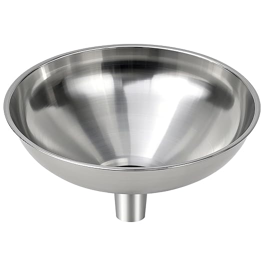 Kitchen Funnel, Stainless Steel funnels for Kitchen use Filling Bottles, one-piece Funnel is Seamless and can be Used to Transfer Oils, Spices, and Powder mixes, and is Easy to Clean