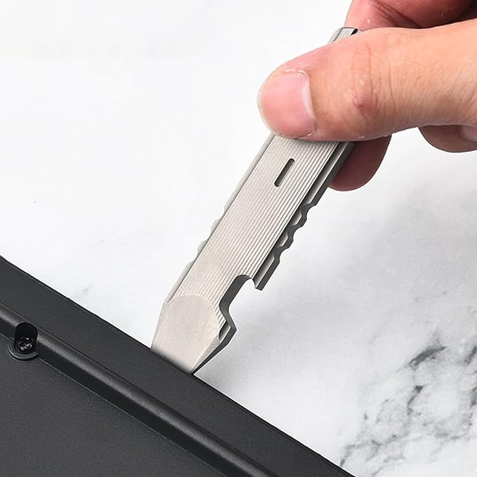 Titanium EDC Pry Bar Bottle Opener Wrench Anti-slip Crowbar with Hole Portable EDC Tool