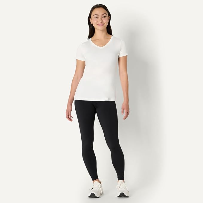 Amazon Essentials Women's Active Quick Dry Tech Stretch Short-Sleeve V-Neck T-Shirt (Available in Plus Size), Pack of 2
