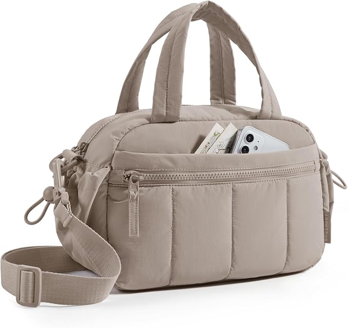 BAGSMART Duffle Bag for Travel, Gym Bag for Women, Weekender Carry on Bag | PVC Wet Pocket, Airline Approved Personal Carry-on Size, Fits Under-seat, One Bag for Gym, Travel, Hospital, Overnight