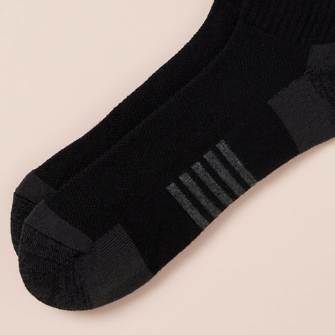 Amazon Essentials Men's Athletic Ankle Socks, Cushioned with Arch Support, Moisture Wicking