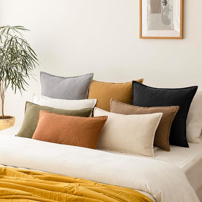 Foindtower Pack of 2, Decorative Linen Solid Throw Pillow Covers Soft Accent Cushion Case Boho Farmhouse Neutral Pillowcase for Chair Couch Sofa Bedroom Living Room Home Decor 22 x 22 Inch Black
