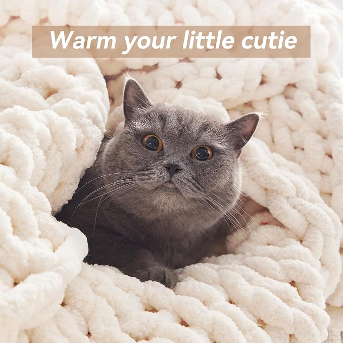 Negwoo Chunky Knit Throw Blanket, Knitted Throw Chenille Yarn, 40"*50" | Soft Thick Cable Knitted Blankets, Handmade Big Thick Blanket, Machine Washable Cute Comfy Blanket for Home Decor,Cream White