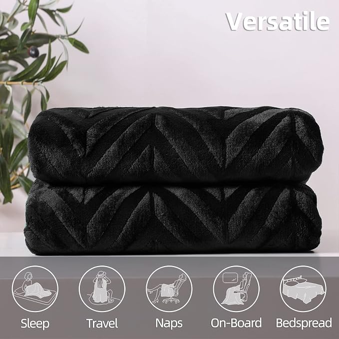 Whale Flotilla Flannel Fleece Fall Throw Blanket for Couch, Black | Lightweight Breathable Soft Sofa Throws, Plush Fluffy Chevron Design Decorative Blankets for Home Life, 50x60 Inch