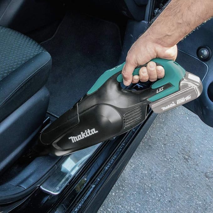 Makita XLC01ZB 18V LXT Lithium-Ion Cordless Vacuum, Tool Only