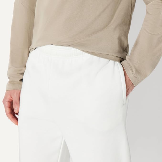 Amazon Essentials Men's Relaxed Straight Leg Fleece Open Bottom Sweatpant (Available in Big & Tall)
