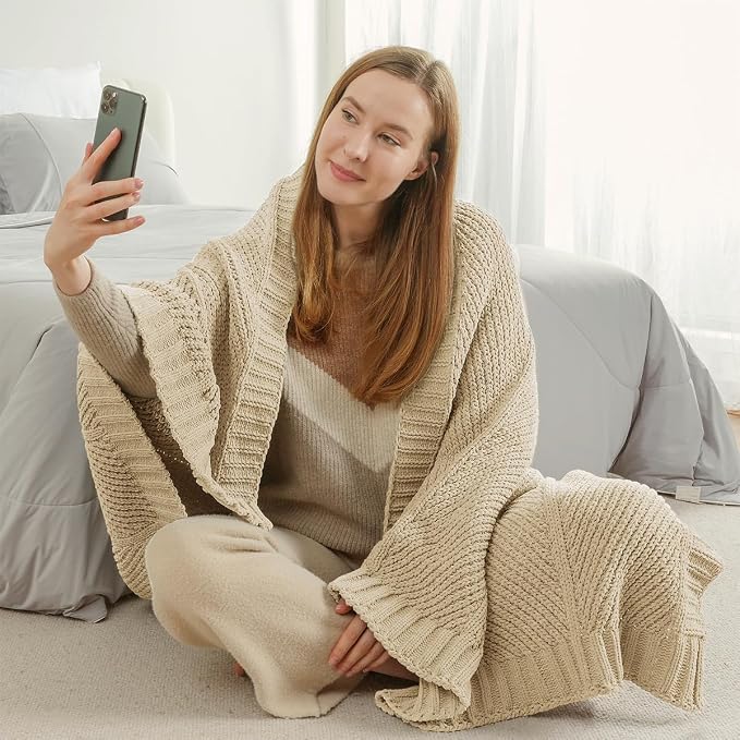 Knit Throw Blanket, Soft Chenille Cozy Breathable Chevron Chunky Decorative Blanket for Couch, Bed & Sofa, French-Inspired Lightweight Warm Gift for Women, Beige, 50"x60"