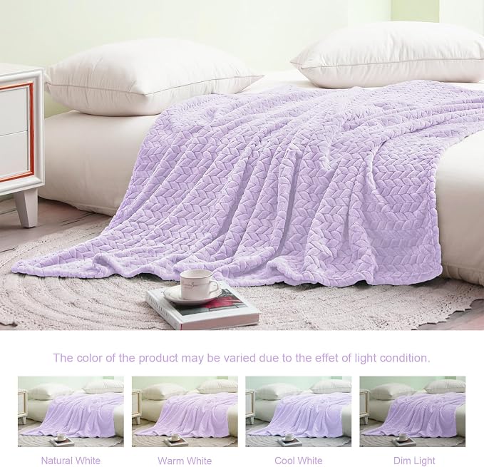 Exclusivo Mezcla Soft Fleece Bed Blanket King Size, 90”x104”, Lilac Purple | Cozy Fluffy Lightweight Blankets for Summer, Decorative Plush Flannel Throws for Living room, Bedroom with Leaves Pattern