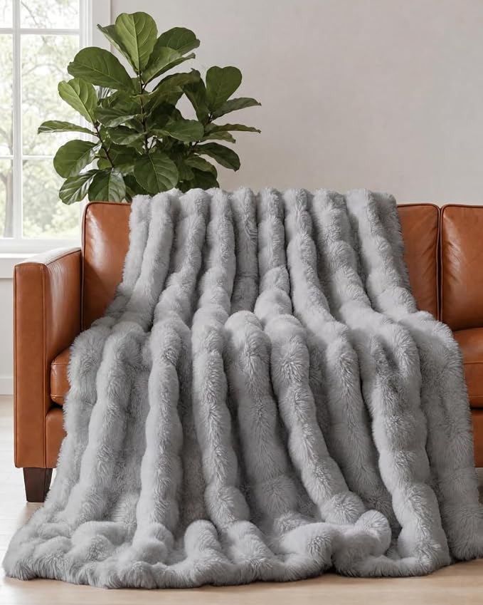 3D Fleece Bubble Blanket King Size - Rabbit Blanket - 90" x 108", Grey | Soft Fluffy Faux Fur Blanket for Couch Sofa & Chair, Cozy Gifts for Women, Tie Dye Cloud Throw Bed Cover, Thick Plush Bedding