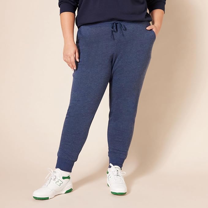 Amazon Essentials Women's Fleece Jogger Sweatpant (Available in Plus Size)