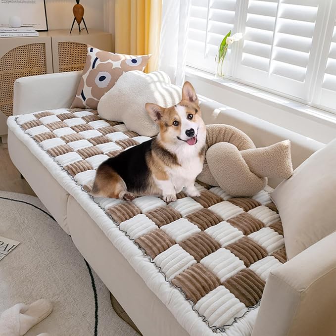 FunnyFuzzy Cream-Coloured Plaid Square Pet Mat Bed Couch Cover, Winter Thickened Dog Bed Cover Pet Blanket Sofa Couch Furniture Protector For Kids Dog Cat(Size:17.7*17.7 in,Color:Dark Brown)