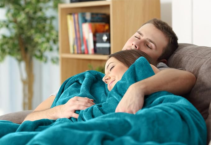 Utopia Bedding Soft Fleece Bed Blanket Full Size Turquoise (90x84 Inch) | Microfiber Plush Warm Lightweight Breathable Cozy Blanket Anti-Static, All Season Use, Gift for Women and Men
