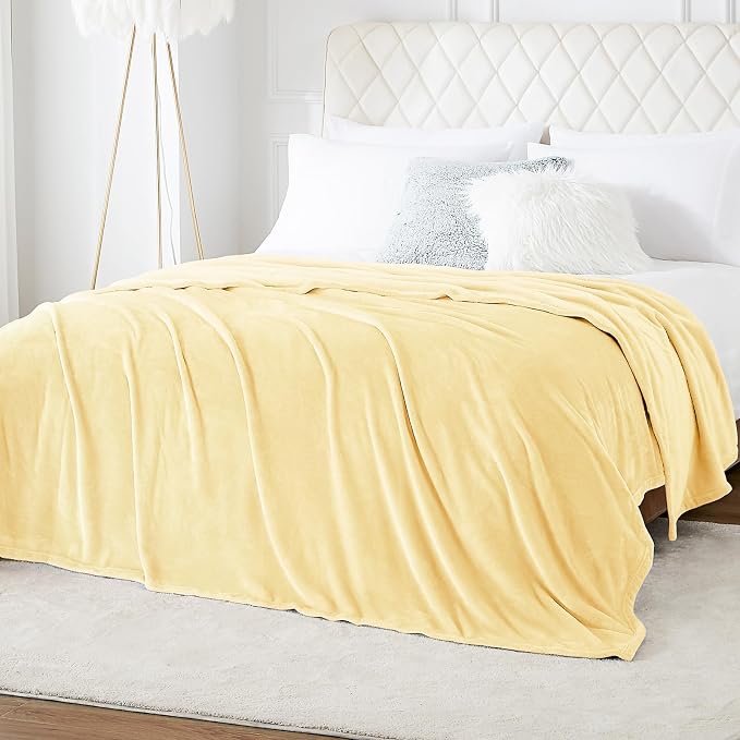 Hansleep Throw XL Bright Yellow Fleece Blanket, Soft Flannel Bed Blanket | Fuzzy Cozy Blanket 50x70 Inches, Multi-use for Bed, Sofa, Couch, Travel, Camping, All Season Warm Lightweight Cover