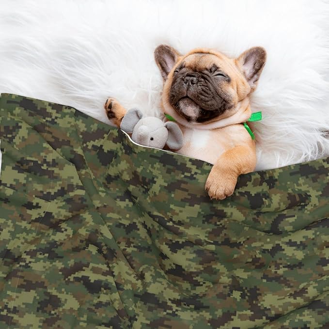 Reversible Plush Dot Pet Blanket for Dogs and Cats, Camo Camouflage Hunting Green, Ultra Soft Two Sided Design with Warm Fuzzy Side and Smooth Side for Comfort