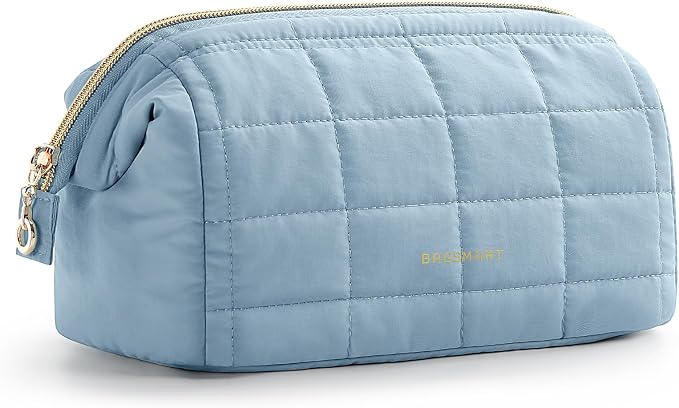 BAGSMART Makeup Bag Travel Toiletry Bag, Wide-open Zipper Pouch, Sky Blue | Puffy Padded, Travel Essentials, Make Up Bag, For Women, Makeup Organizer, Toiletries Accessories Brushes