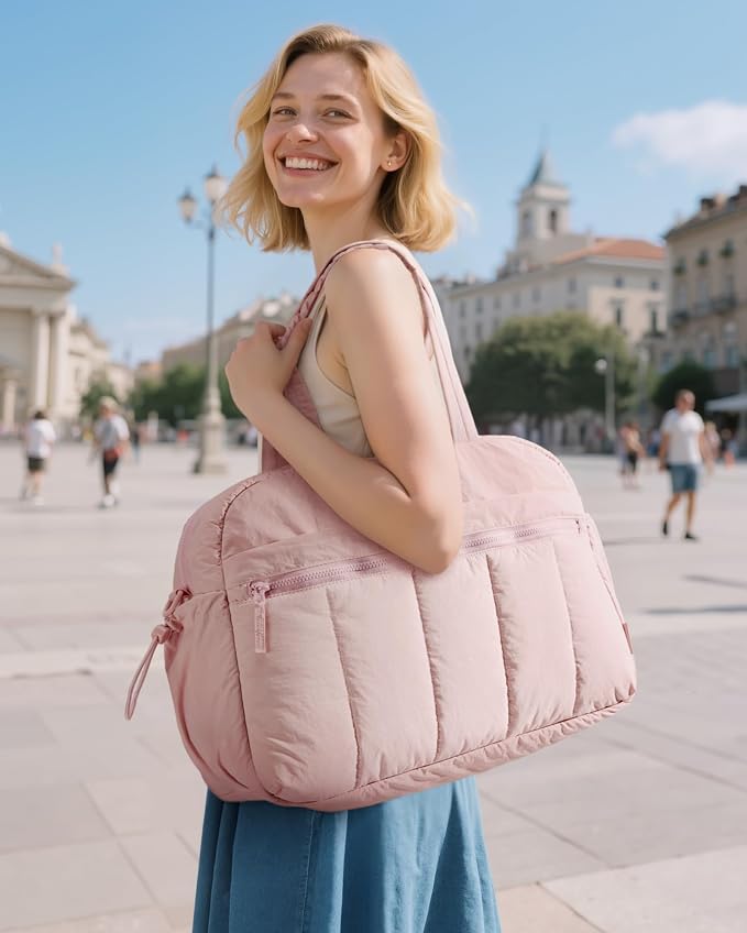 BAGSMART Duffle Bag for Travel, Gym Bag for Women, Weekender Carry on Bag | PVC Wet Pocket, Airline Approved Personal Carry-on Size, Fits Under-seat, One Bag for Gym, Travel, Hospital, Overnight