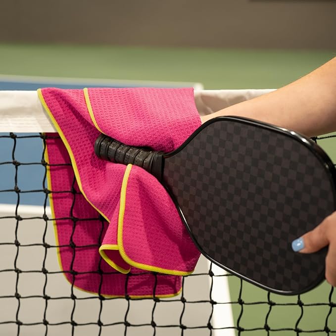 S&T INC. Pickleball Towels, Microfiber Gym Towels for Gym Bag, 16 Inch x 27 Inch, 3 Pack