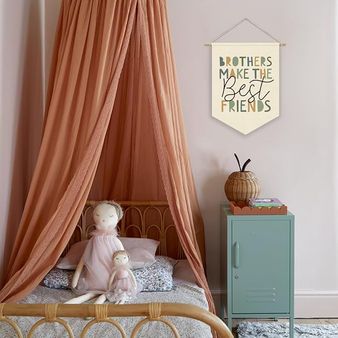 XYDEGXYDEG Boys Room Playroom Decor, Brothers Make the Best Friends Bedroom Wall Hanging Pennant Flag Banner, Neutral Wall Decor for Nursery Toddler Baby Little Boys Bedroom 15x11 Inch