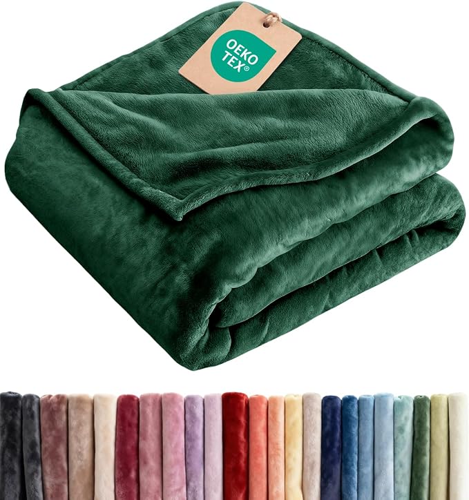 Fleece Blanket Full Size - Ultra-Soft Flannel Fleece Blanket - Forest Green | Soft, Warm, Outdoor Picnic Blanket for Camping, Travel, Lightweight, Cozy, Anti-Static, Home Decor Gifts for Men & Women