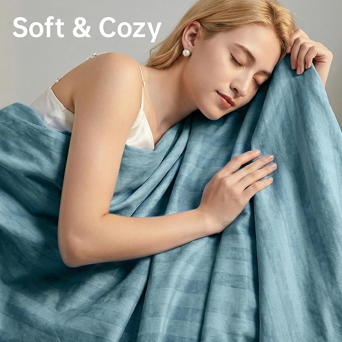 Guohaoi Cooling Blanket for Hot Sleepers and Night Sweats 60"x90" Full Size | Arc-Chill Q-Max >0.5 Cool Fiber,100% Oeko-Tex Certified Lightweight Summer Blanket for Travel/Outdoor Ultra Cold Breathable