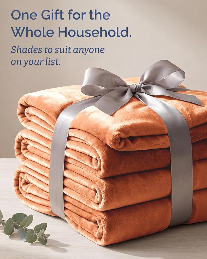 Ultra Soft Fleece Blanket Giant Blanket Size - Flannel Fleece Luxury Blanket - Lightweight for Couch Bed Chair - Thick, Warm and Breathable - All Season Cozy, Peach Fuzz