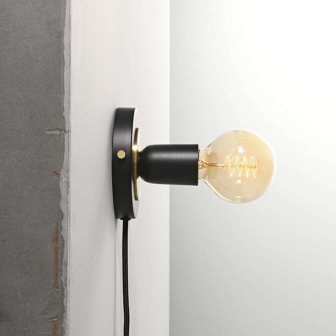 BRIGHTTIA Luna 1-Light Plug-in Wall Sconce - Mid Century Modern Minimalist Bedroom Home Office Lighting - Portable Wall Lamp for Apartments & Small Spaces with No J-Box - Black & Gold (BW0026-1BGP)