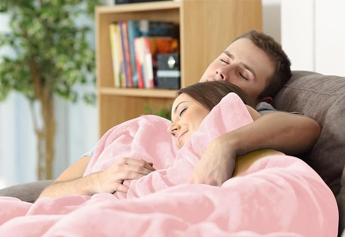Utopia Bedding Ultra Soft Fleece Bed Blanket Full Size Pink (90x84 Inches) | Microfiber Plush Warm Lightweight Breathable Cozy Blanket Anti-Static, All Season Use, Gift for Women and Men