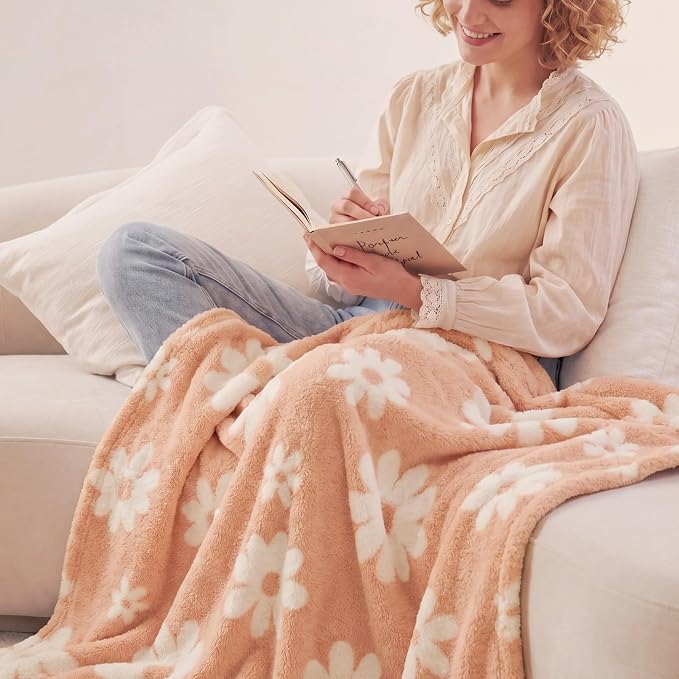 Soft Throw Blanket for Couch-Cozy Reversible Knitted Blankets | Lightweight Warm Fluffy Decor for Women, Mom, Her & Girls, Sofa, Chair, Bed, 50x70in,Daisy Floral Peach Orange