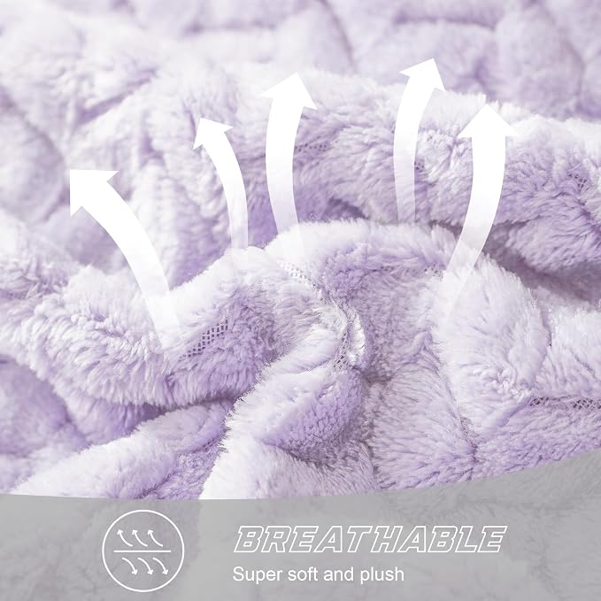 Exclusivo Mezcla Soft Fleece Bed Blanket Queen Size, 90”x90”, Lilac Purple | Cozy Fluffy Lightweight Blankets for Summer, Decorative Plush Flannel Throws for Living room, Bedroom with Leaves Pattern