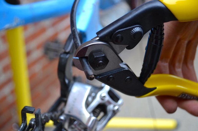 Pedro's Bicycle Cable Cutter, Black/Yellow