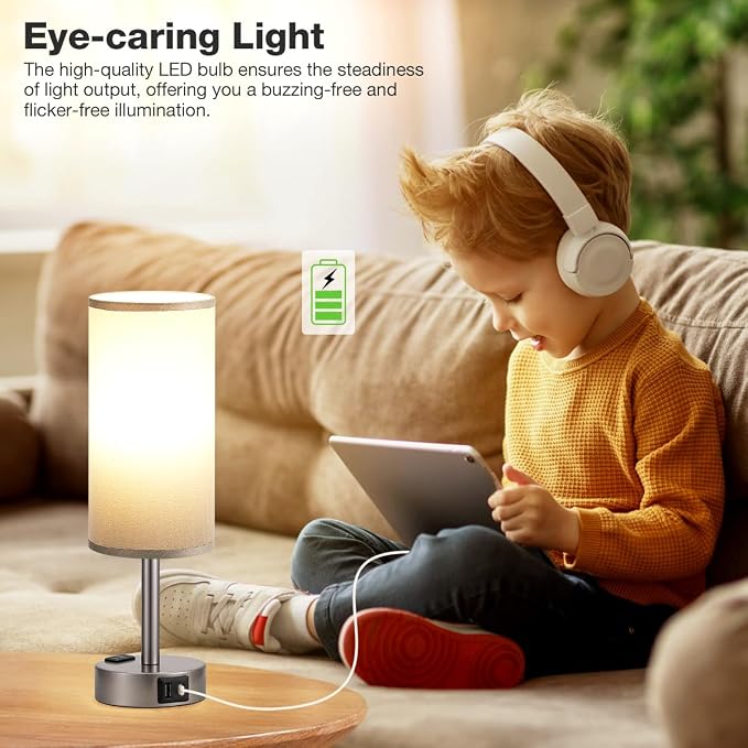 Fenmzee Grey Bedside Table Lamp for Bedroom - 3 Way Dimmable Touch Lamp USB C Charging Ports and AC Outlet, Small Lamp for Living Room, Desk, LED Bulb Included