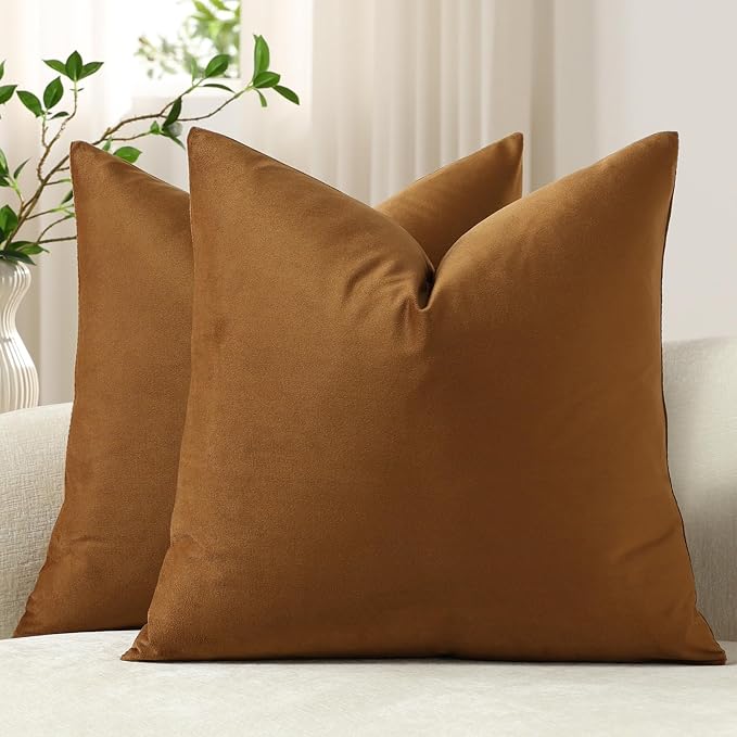Throw Pillow Covers 18x18 Golden Brown: Pack of 2 Cozy Soft Velvet Square Modern Luxury Decorative Throw Pillow Cases for Sofa Couch Living Room Bed Home Decor