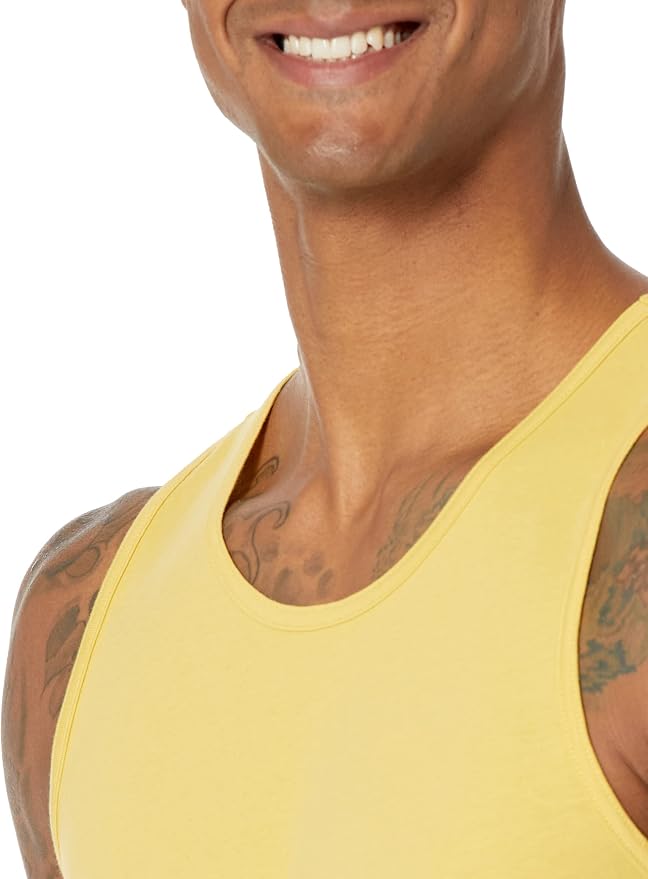 Amazon Essentials Men's Active Quick Dry Tech Stretch Moisture Wicking Lightweight Gym Tank Top