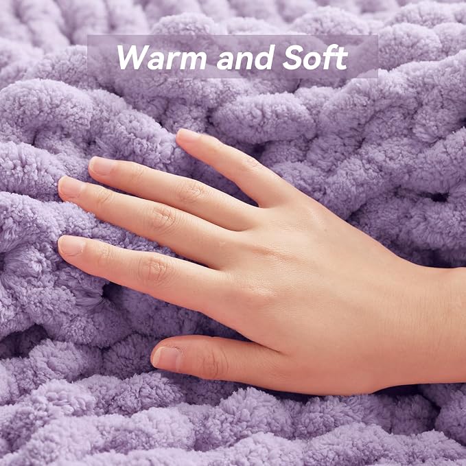 Negwoo Chunky Knit Throw Blanket, Knitted Throw Chenille Yarn, 40"*50" | Soft Thick Cable Knitted Blankets, Handmade Big Thick Blanket,Machine Washable Cute Comfy Blanket for Home Decor,Light purple