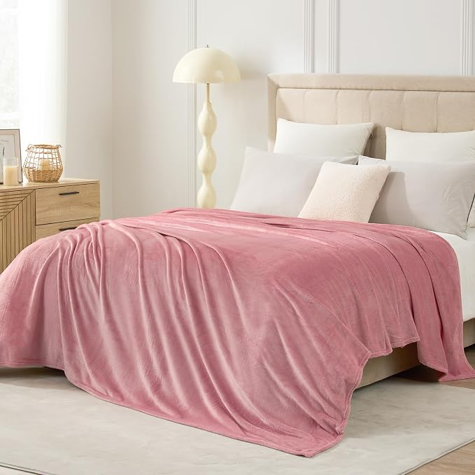 Hansleep Full Fuchsia Fleece Blanket, Soft Flannel Bed Blanket | Fuzzy Cozy Blanket 84x90 Inches, Multi-use for Bed, Sofa, Couch, Travel, Camping, All Season Warm Lightweight Cover