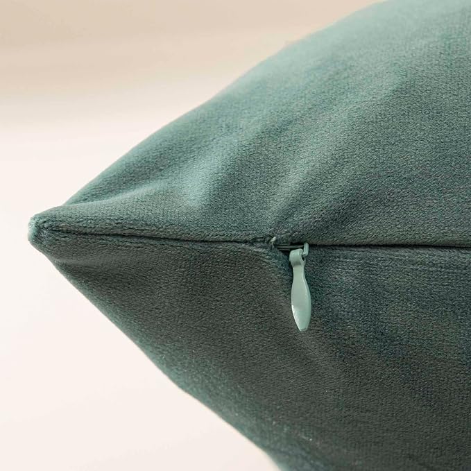 20x20 Throw Pillow Covers Set of 2 Decorative Velvet Cushion Covers,Emerald | Soft Pillow Cases with Invisible Zipper for Modern Couch Sofa Bed Living Room Bedroom Home Decor