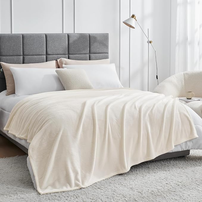 Hansleep Full Beige Fleece Blanket, Soft Flannel Bed Blanket | Fuzzy Cozy Blanket 84x90 Inches, Multi-use for Bed, Sofa, Couch, Travel, Camping, All Season Warm Lightweight Cover