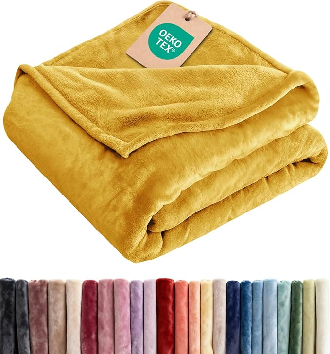 Ultra Soft Fleece Twin XL Blanket - College Dorm Room Essentials - Gold | Flannel Fleece, Thick, Warm & Breathable, All Season Cozy, Anti-Static, Microplush, Lightweight for Couch, Bed & Dorm Bedding