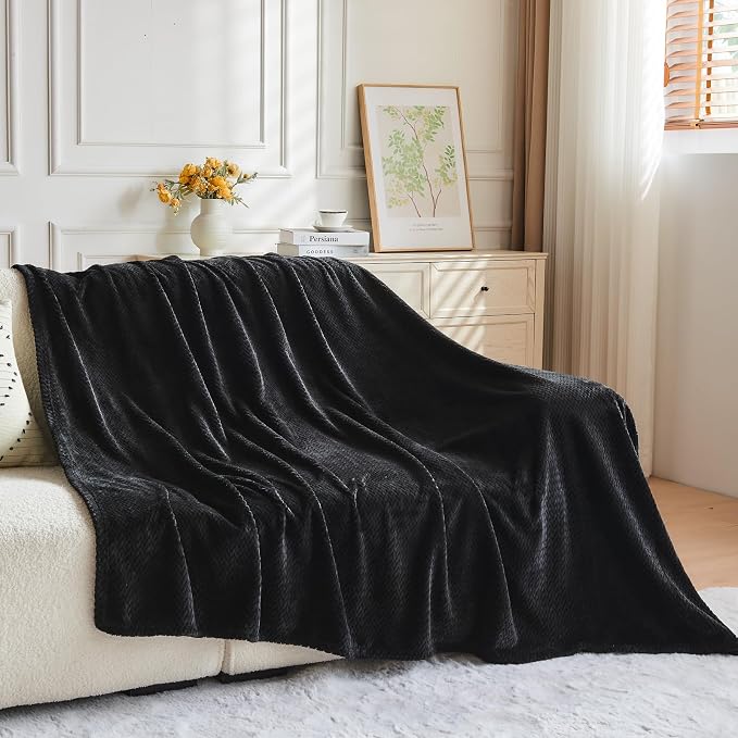 NEWCOSPLAY Fleece Leaves Pattern Throw Blanket, Black, 50"x60" | Super Soft Throw Blanket, Lightweight Cozy Bed Sofa Blanket, Premium Silky Flannel Fleece, Travel Blanket for All Season Use