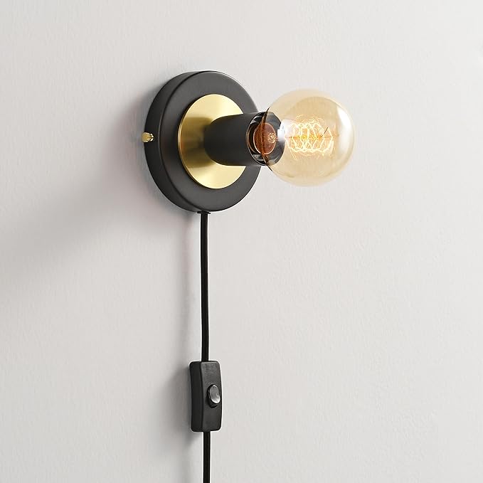 BRIGHTTIA Luna 1-Light Plug-in Wall Sconce - Mid Century Modern Minimalist Bedroom Home Office Lighting - Portable Wall Lamp for Apartments & Small Spaces with No J-Box - Black & Gold (BW0026-1BGP)